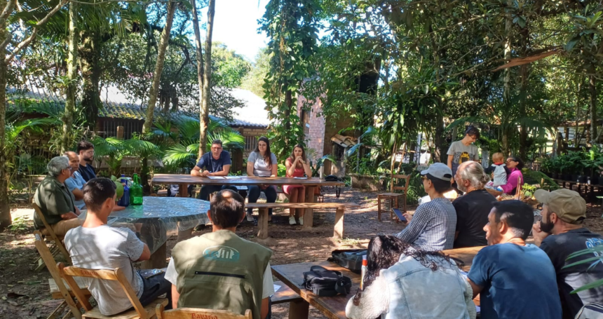 Meliponicultores se reúnem em Torres