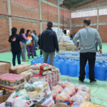 Prefeito Carlos Souza visita Centro de Apoio