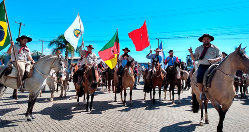 Semana farroupilha em Torres